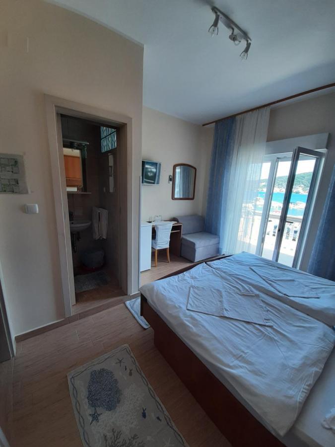 Anka Bunic Bed and Breakfast Rab Town Eksteriør billede